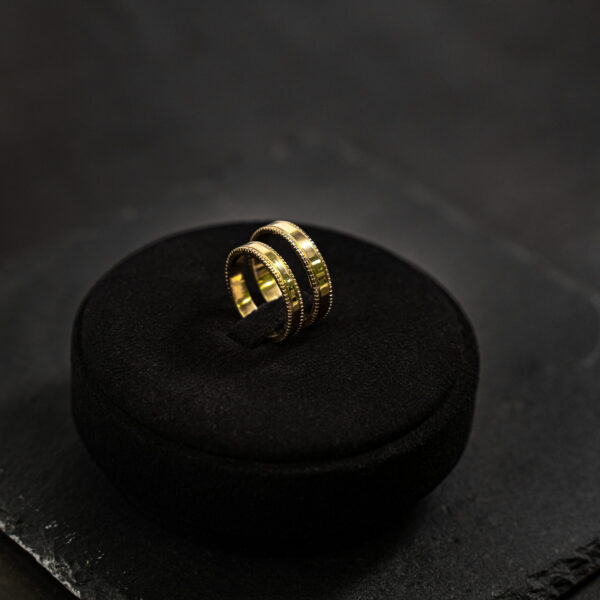 Argollas de matrimonio de oro estilo griegas